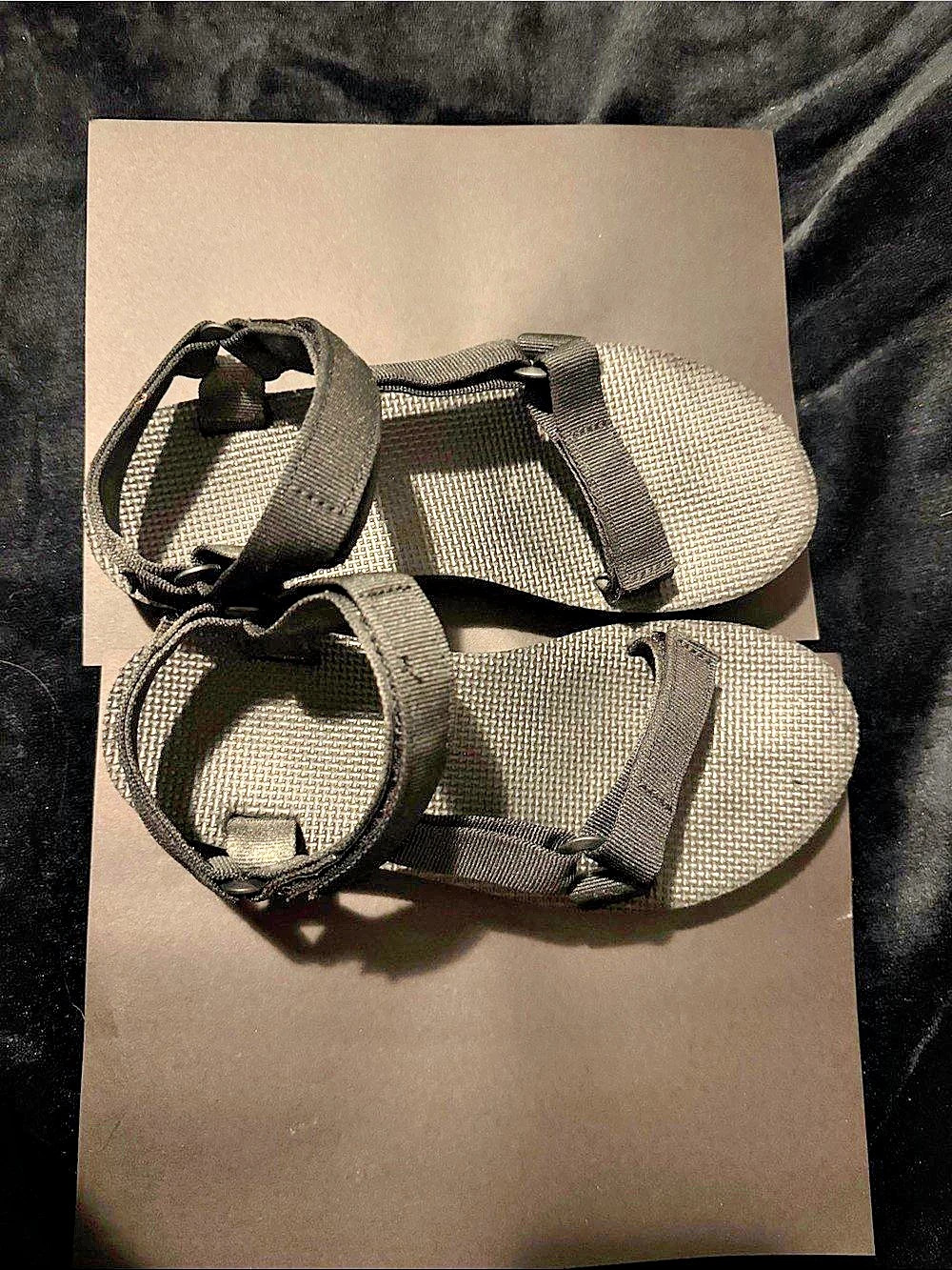 Teva Original Universal Sandal Black Sandals Like New